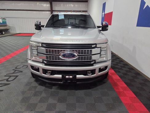 Used 2017 Ford F450 Platinum image 16
