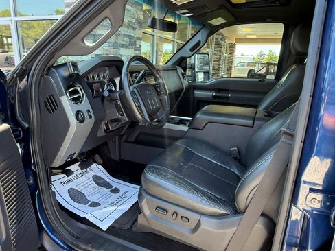 Used 2011 Ford F250 Lariat w/ Lariat Ultimate Pkg AWD/4WD image 10