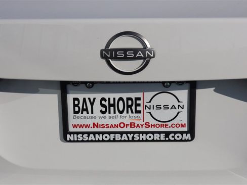 Certified 2025 Nissan Sentra SV image 25