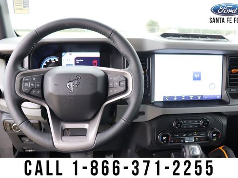 New 2023 Ford Bronco Badlands image 28