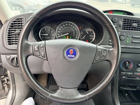 Used 2005 Saab 9-3 Linear image 11