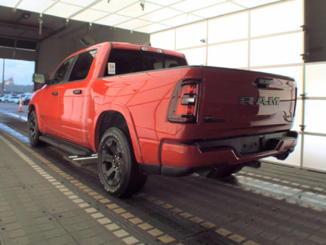 Used 2025 RAM 1500 Big Horn AWD/4WD image 8
