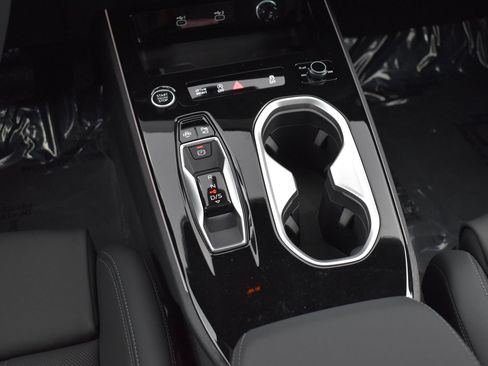 New 2026 Audi A6 Premium AWD/4WD image 15