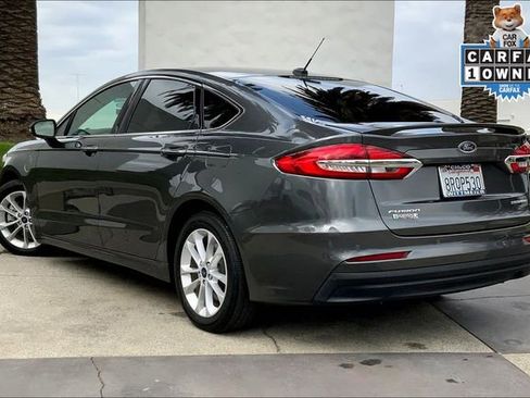 Used 2019 Ford Fusion Energi Titanium image 12