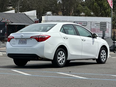 Used 2014 Toyota Corolla L FWD image 5