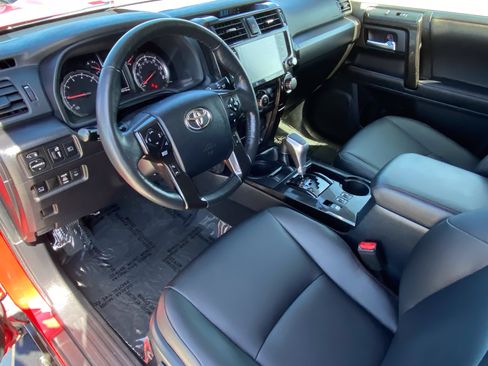 Certified 2023 Toyota 4Runner TRD Off-Road Premium w/ Off Road Premium Plus Package AWD/4WD image 29