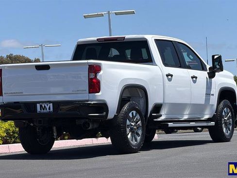 Certified 2024 Chevrolet Silverado 2500 Custom w/ Custom Value Package AWD/4WD image 4