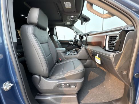 New 2026 GMC Sierra 1500 Denali w/ Technology Package AWD/4WD image 29