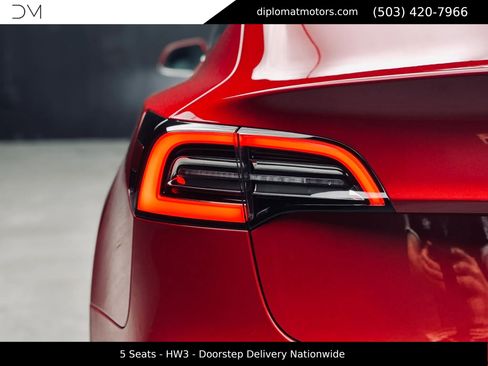 Used 2018 Tesla Model 3 Long Range image 15