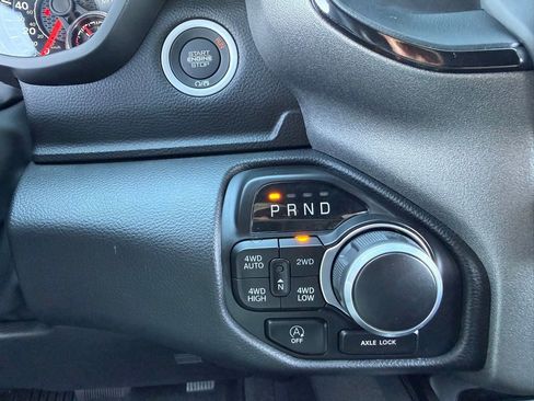 Used 2023 RAM 1500 Big Horn AWD/4WD image 22
