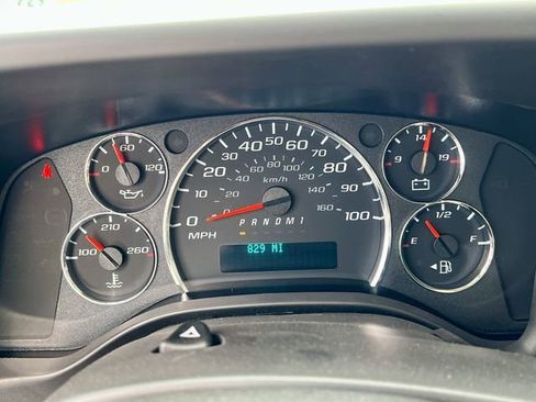 New 2025 GMC Savana 3500 Extended w/ Power Convenience Package image 13