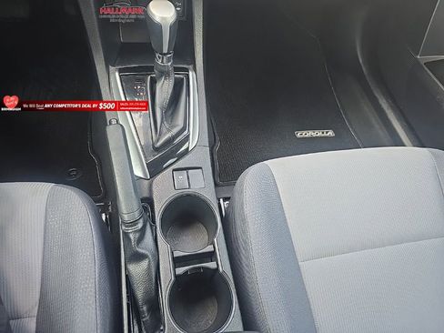 Used 2017 Toyota Corolla L image 20