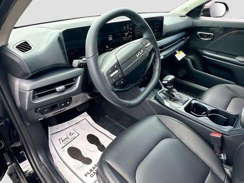 New 2026 Kia K4 EX FWD image 9