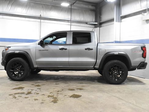 Used 2023 Chevrolet Colorado Trail Boss w/ LPO, Dark Essentials Package image 24