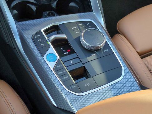 Used 2025 BMW i4 M50 w/ Premium Package image 34