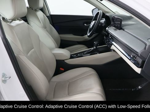 Used 2023 Honda Accord Touring image 18