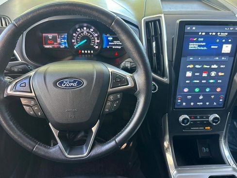 Used 2022 Ford Edge Titanium w/ Equipment Group 301A AWD/4WD image 29