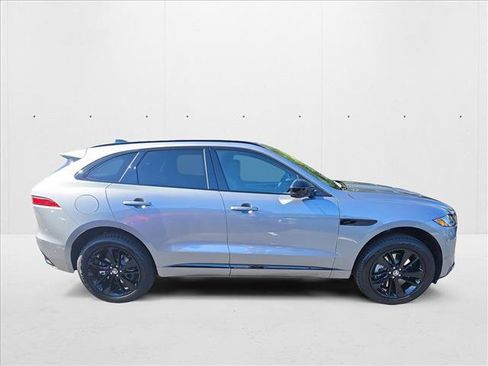 New 2026 Jaguar F-PACE R-Dynamic S image 4