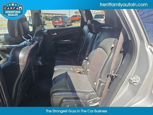 Used 2019 Dodge Journey GT image 34