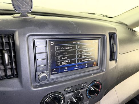 Used 2020 Nissan NV200 S w/ Back Door Glass Package image 27