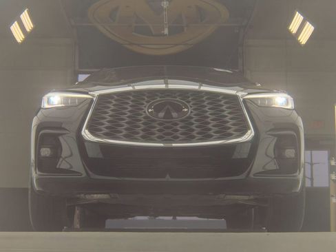 Used 2025 INFINITI QX55 Sensory w/ Lighting Package image 11