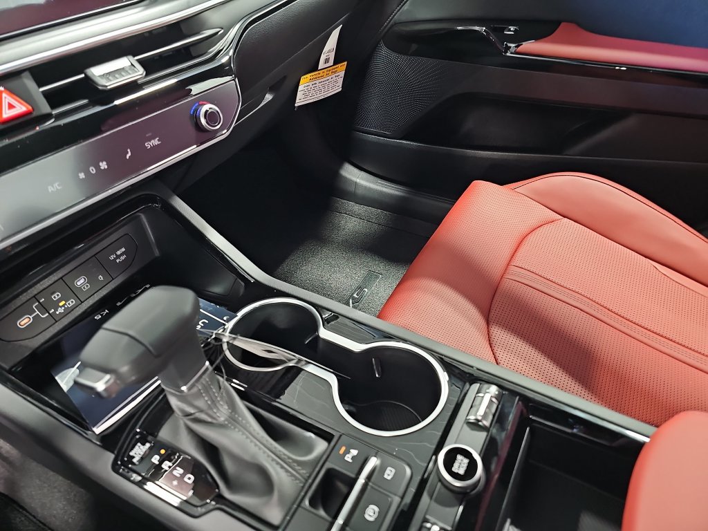 New 2026 Kia K5 GT-Line FWD image 25