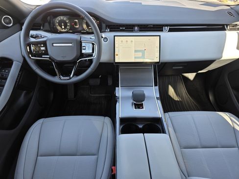 Used 2026 Land Rover Range Rover Evoque S image 4