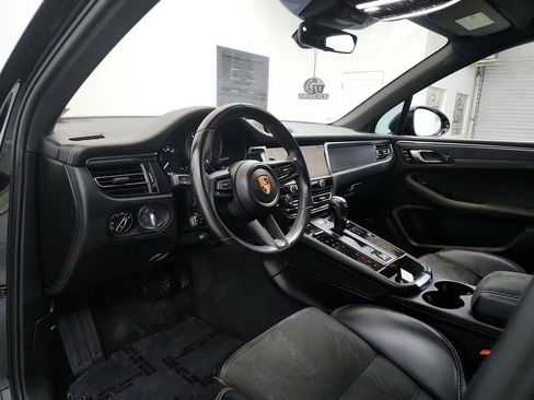 Used 2022 Porsche Macan GTS AWD/4WD image 13