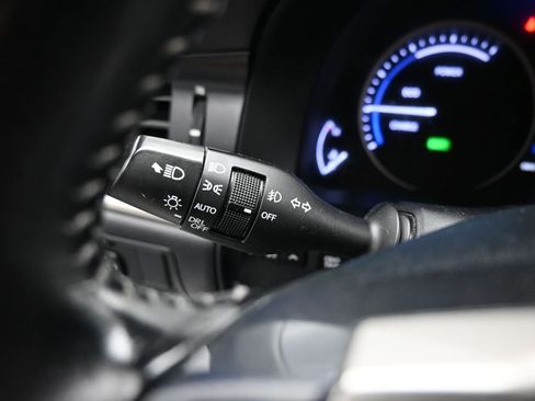 Used 2015 Lexus ES 300h image 12