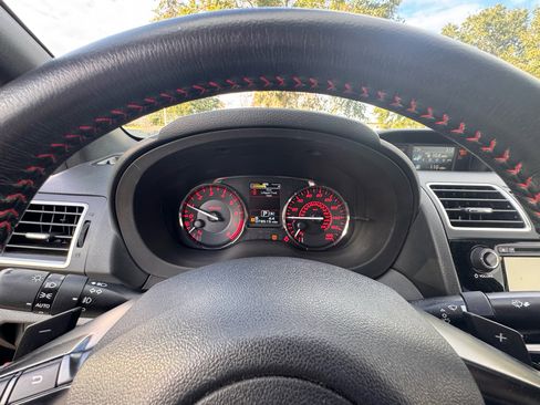 Used 2016 Subaru WRX Limited image 10