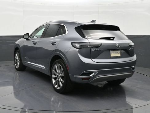 Used 2022 Buick Envision Avenir w/ Technology Package II AWD/4WD image 3