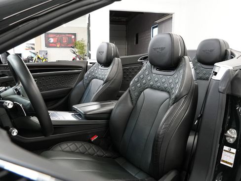 Used 2022 Bentley Continental GT AWD/4WD image 41