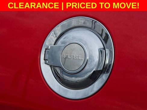 Used 2017 Dodge Challenger SXT RWD image 26