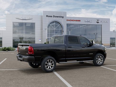 New 2026 RAM 2500 Laramie AWD/4WD image 4