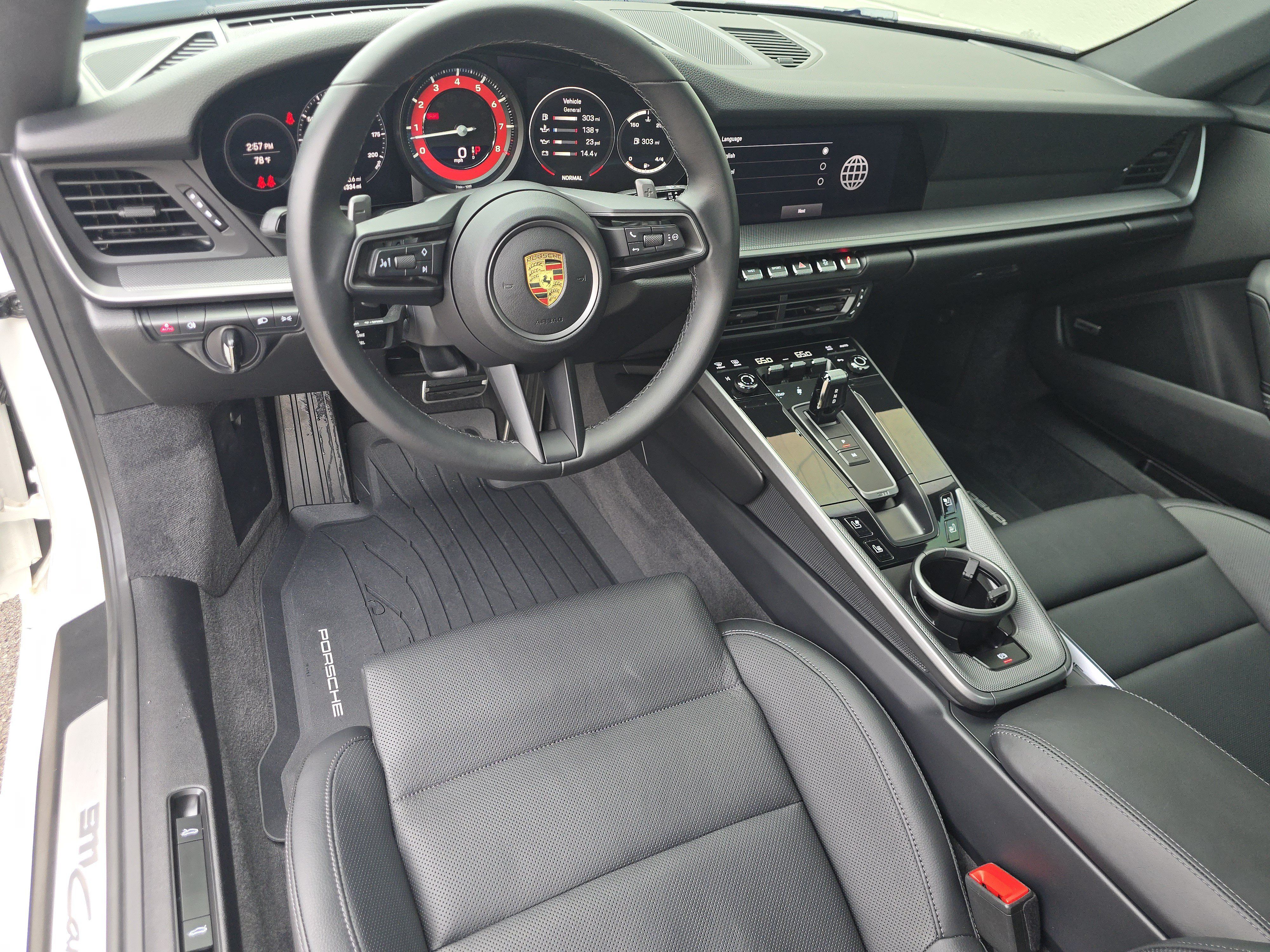 Certified 2024 Porsche 911 Carrera RWD image 4