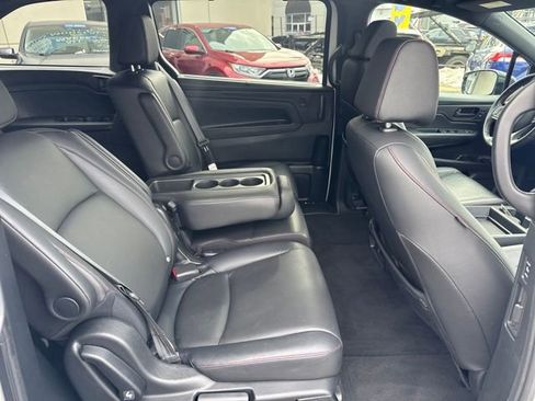 Used 2023 Honda Odyssey Sport image 19