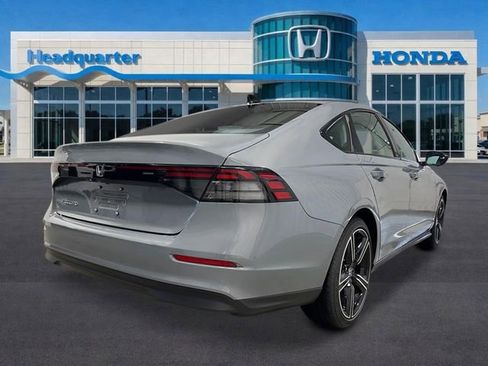 New 2026 Honda Accord SE image 3