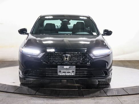 Used 2024 Honda Accord Sport image 2