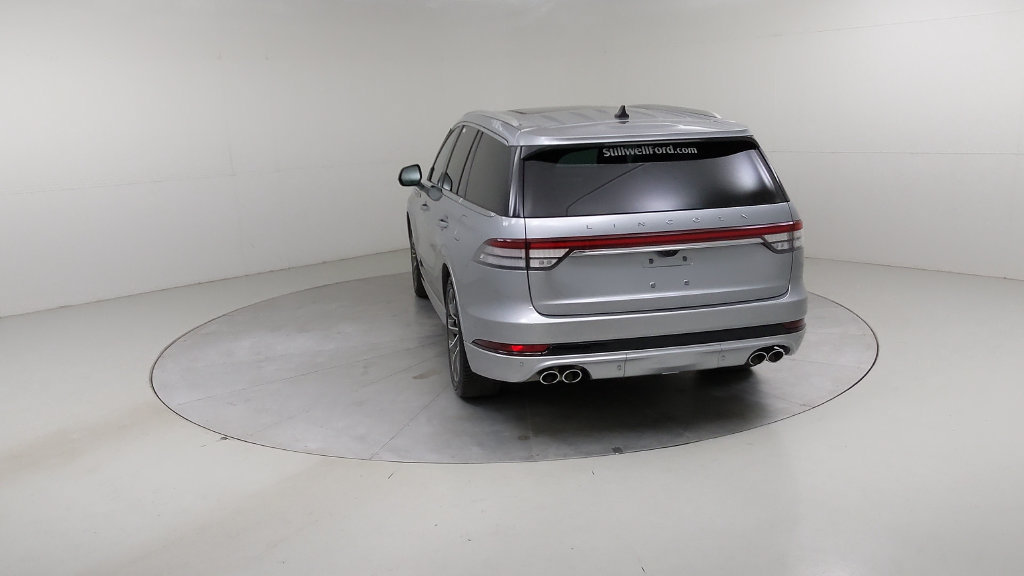 Used 2023 Lincoln Aviator Grand Touring w/ Equipment Group 301A AWD/4WD image 17