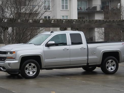 Used 2016 Chevrolet Silverado 1500 LT w/ All Star Edition image 13
