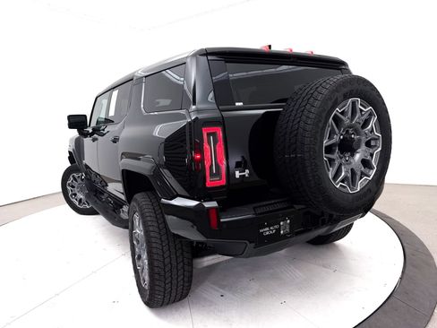 Used 2025 GMC Hummer EV 3X AWD/4WD image 7