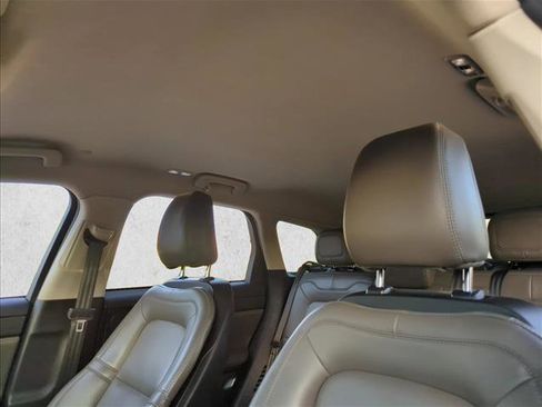 Used 2023 Lincoln Corsair FWD image 15