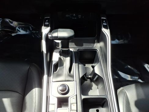 Used 2024 Kia Sorento EX AWD/4WD image 22