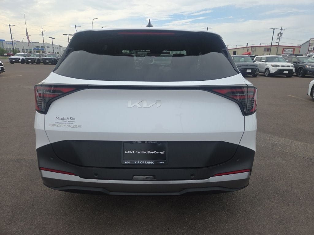 Used 2026 Kia Sportage EX FWD image 6