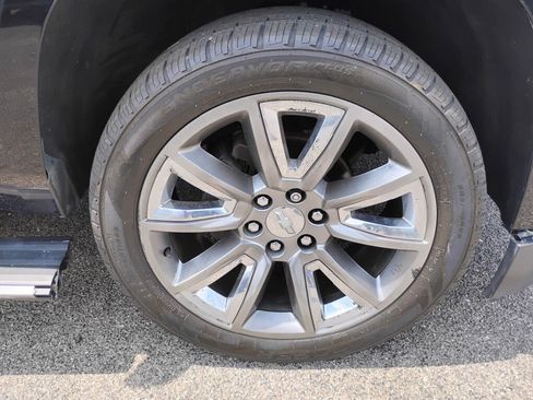 Used 2016 Chevrolet Tahoe LTZ AWD/4WD image 27