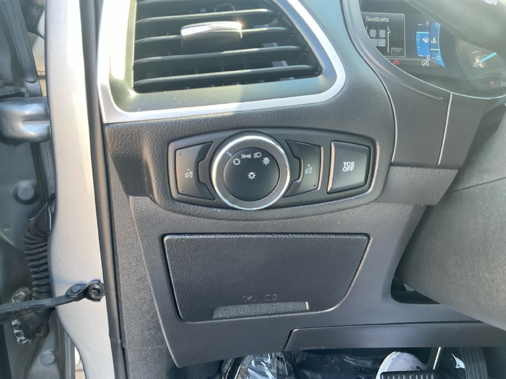 Used 2024 Ford Edge SEL AWD/4WD image 18