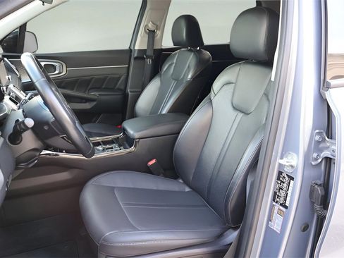 Used 2021 Kia Sorento SX image 9