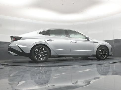 Used 2025 Hyundai Sonata SEL FWD image 51