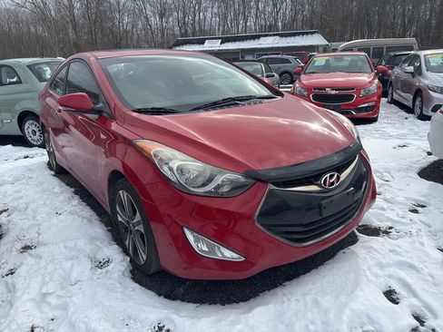 Used 2013 Hyundai Elantra SE image 1