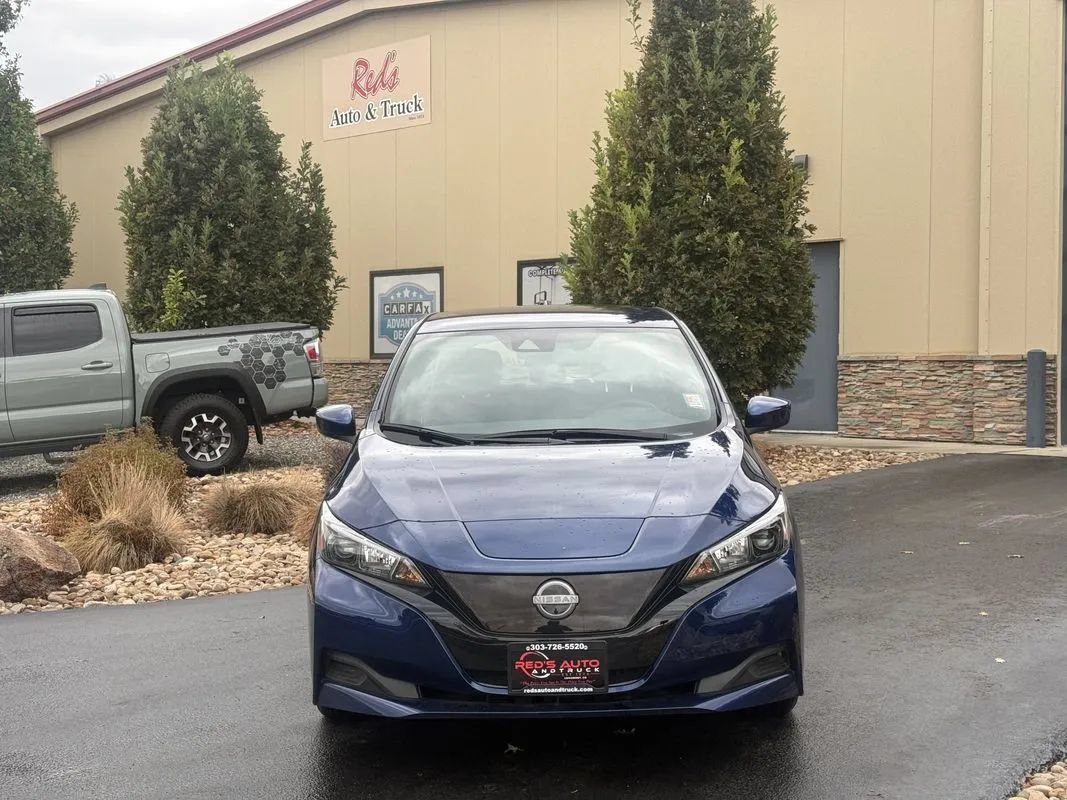 Used 2025 Nissan Leaf S FWD image 28